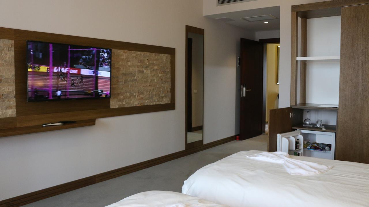 פריזרן Hotel Admiral מראה חיצוני תמונה