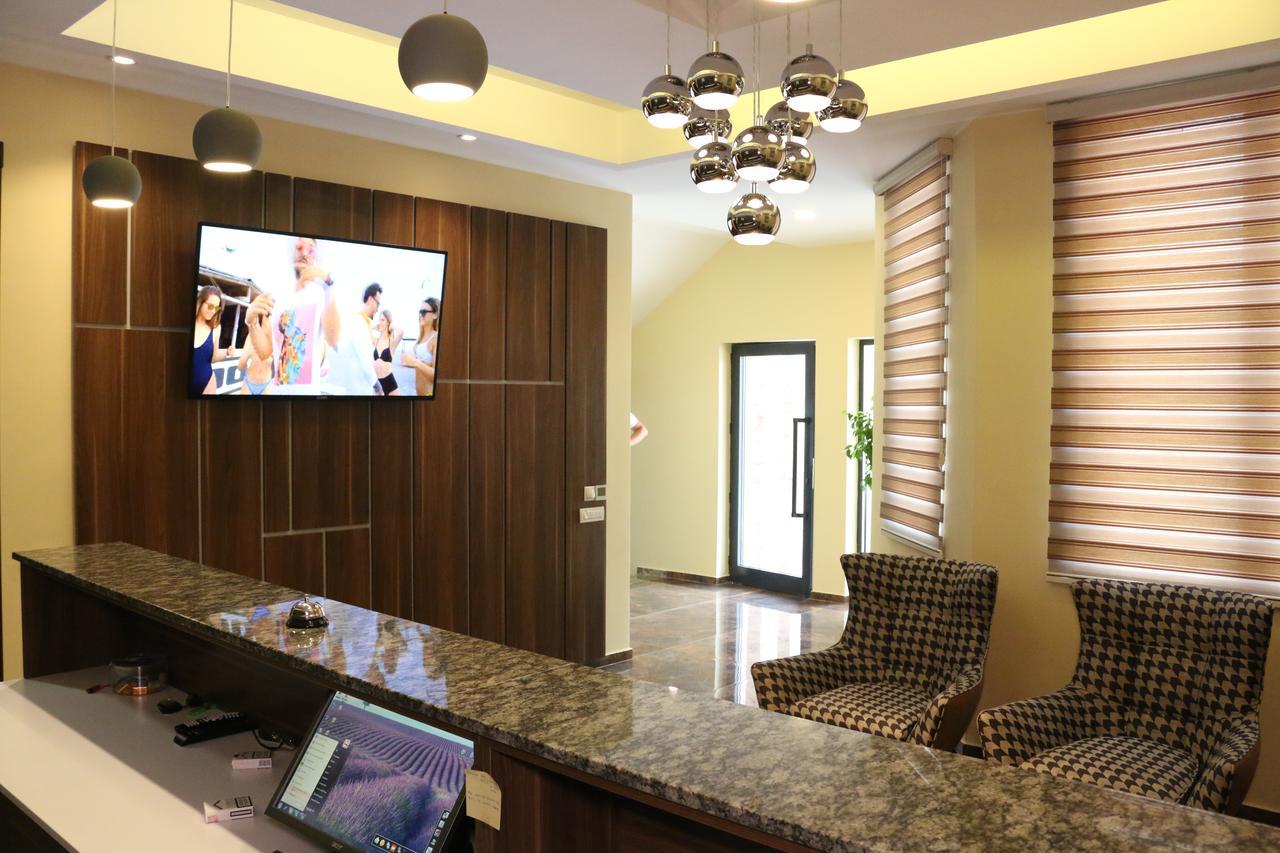 פריזרן Hotel Admiral מראה חיצוני תמונה
