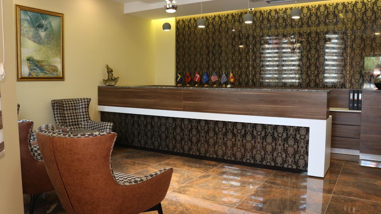 פריזרן Hotel Admiral מראה חיצוני תמונה