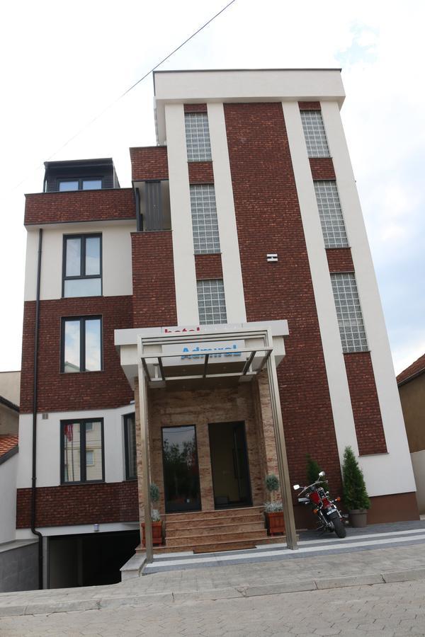 פריזרן Hotel Admiral מראה חיצוני תמונה