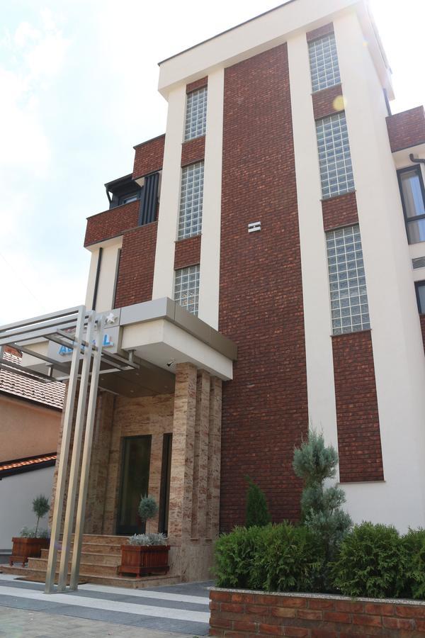 פריזרן Hotel Admiral מראה חיצוני תמונה